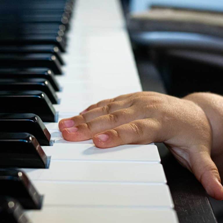 Clases de piano para bebés 1